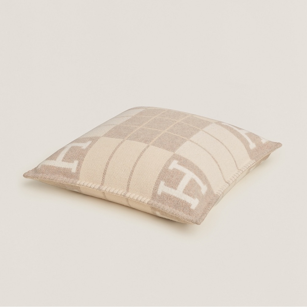 HERMES 🍊 Avalon III Pillow - Coco Camomile - Picture 2 of 3